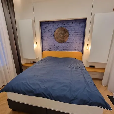 Unique And Luxury With Balcony Lägenhet *